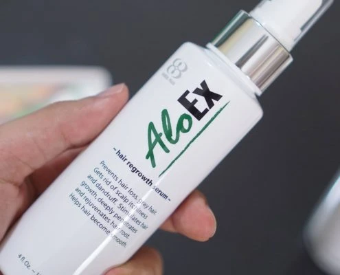 ขวดแชมพู AloEx ขนาด 200ml ใช้ทำความสะอาดหนังศีรษะ